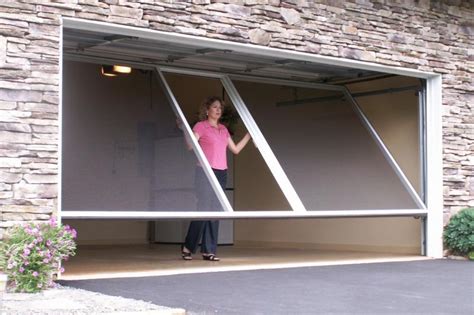 How Magic Screen Garage Doors Promote Energy Efficiency